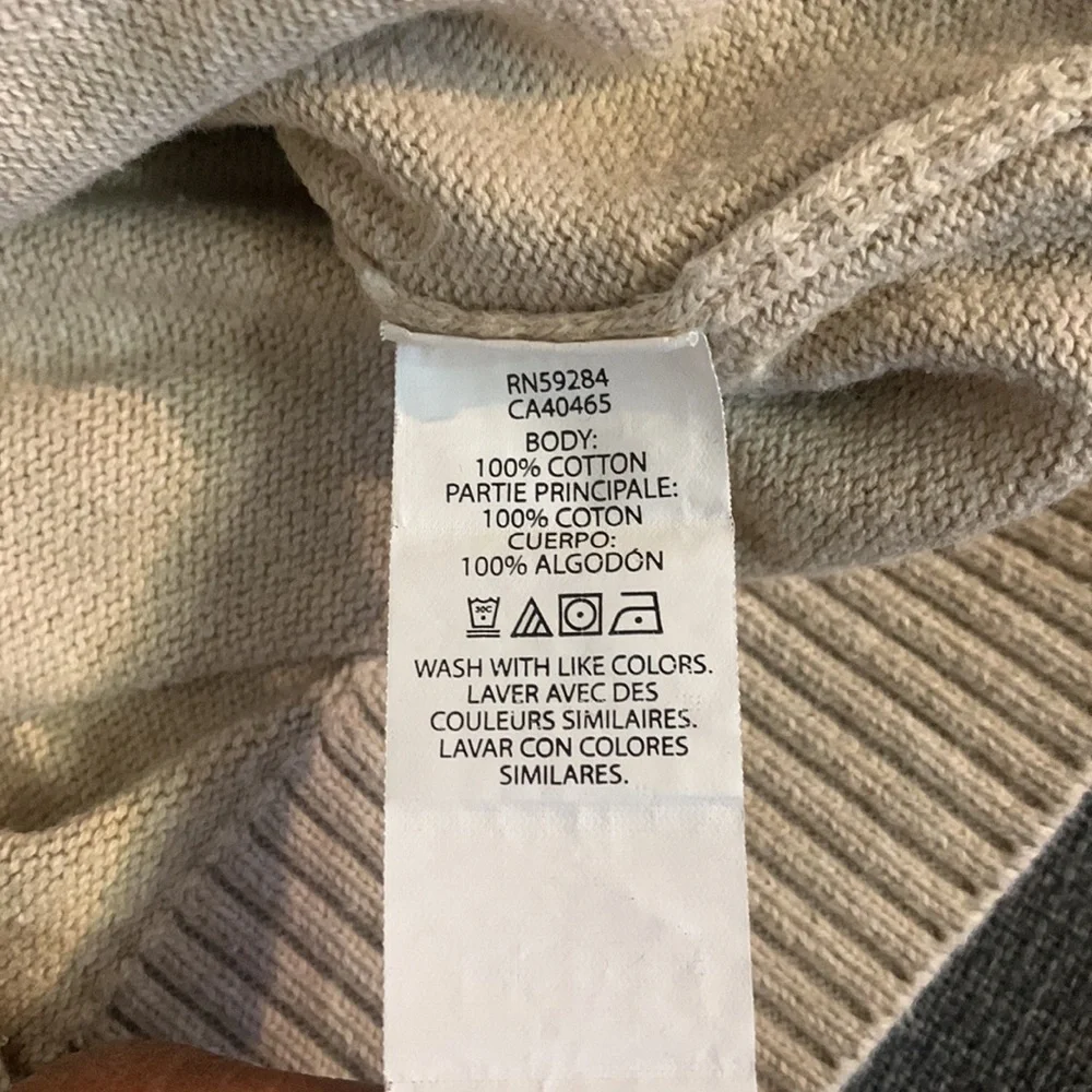 The Children’s Place Boys Top 5/6 (1)Sweater V-neck (2)Henley Buttons Lot of Two